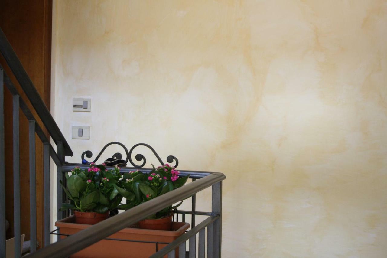 Easy Room Colle di Val d'Elsa Exterior foto